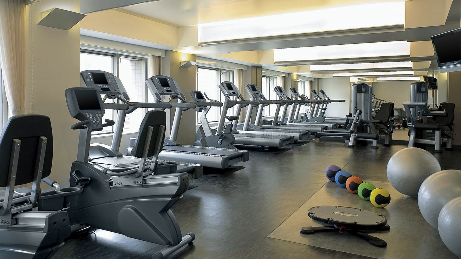 15 Minute Westin Workout Room for Gym