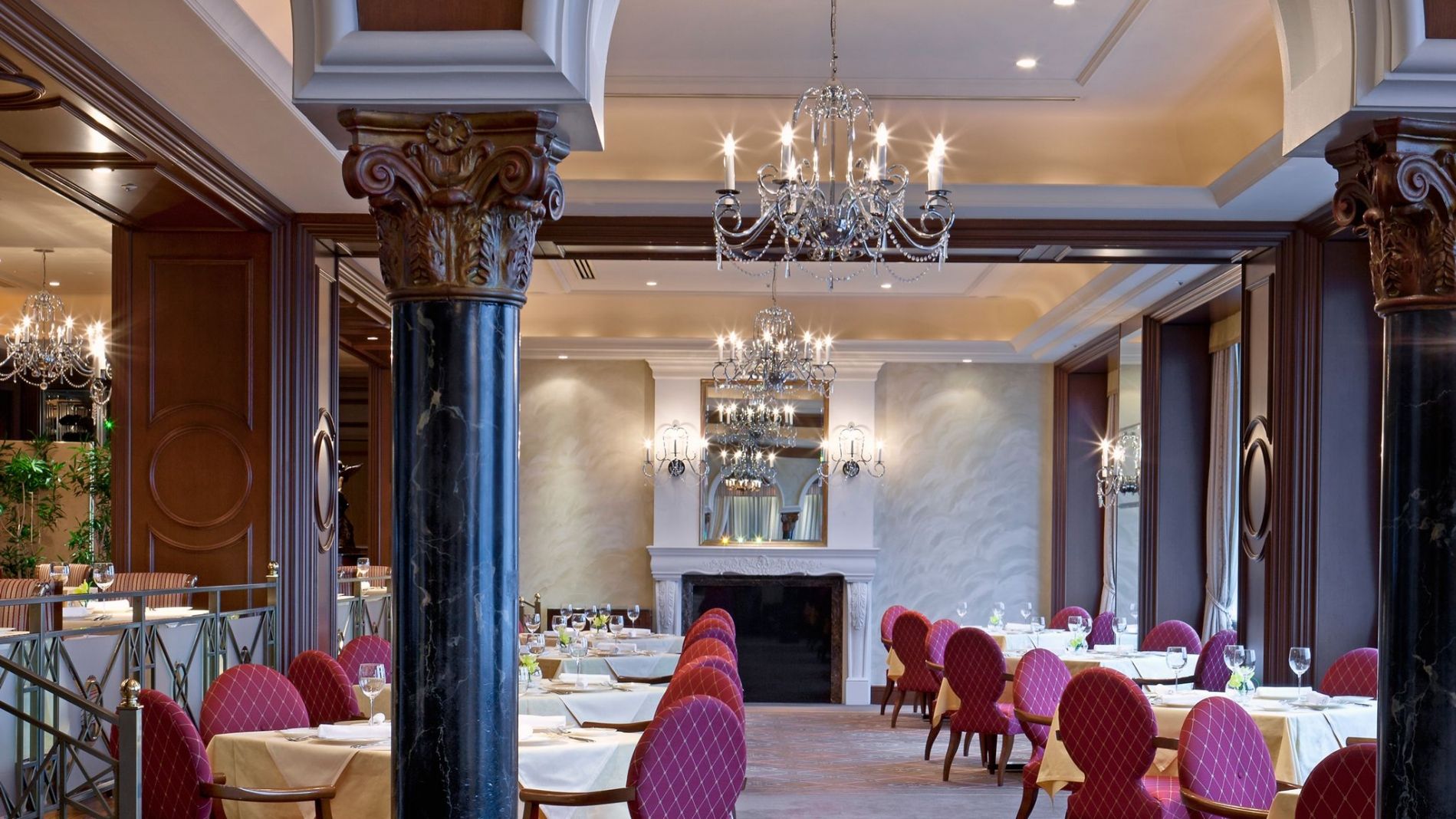 FRENCH RESTAURANT Victor's