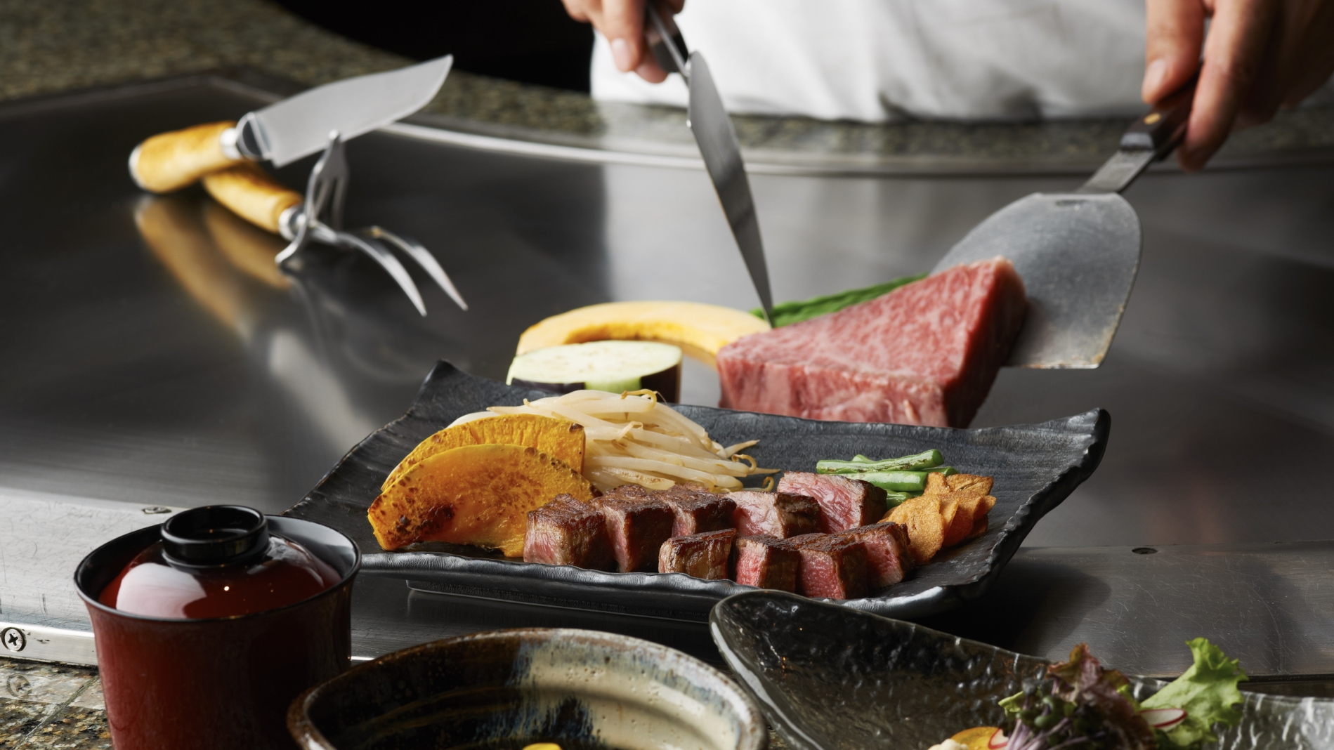 夜景がきれいな鉄板焼レストラン 恵比寿